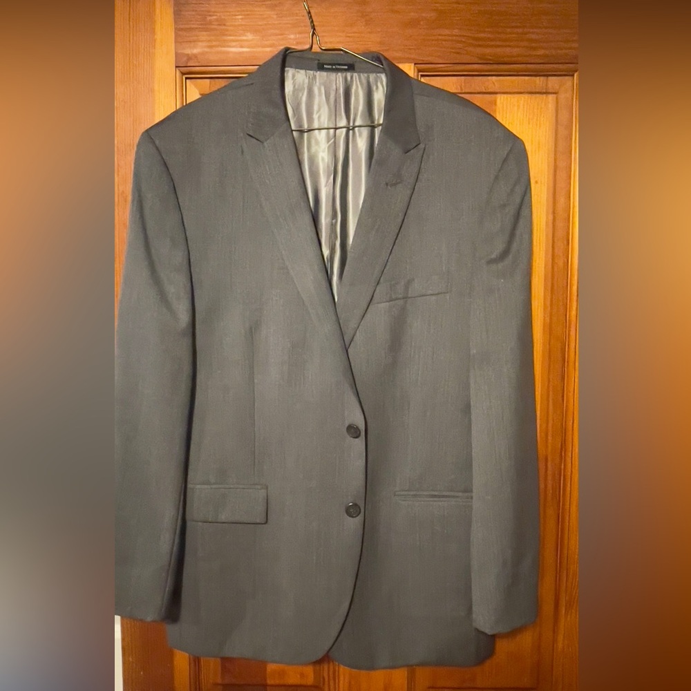 Egara Black Sport Coat with Structured Shoulders